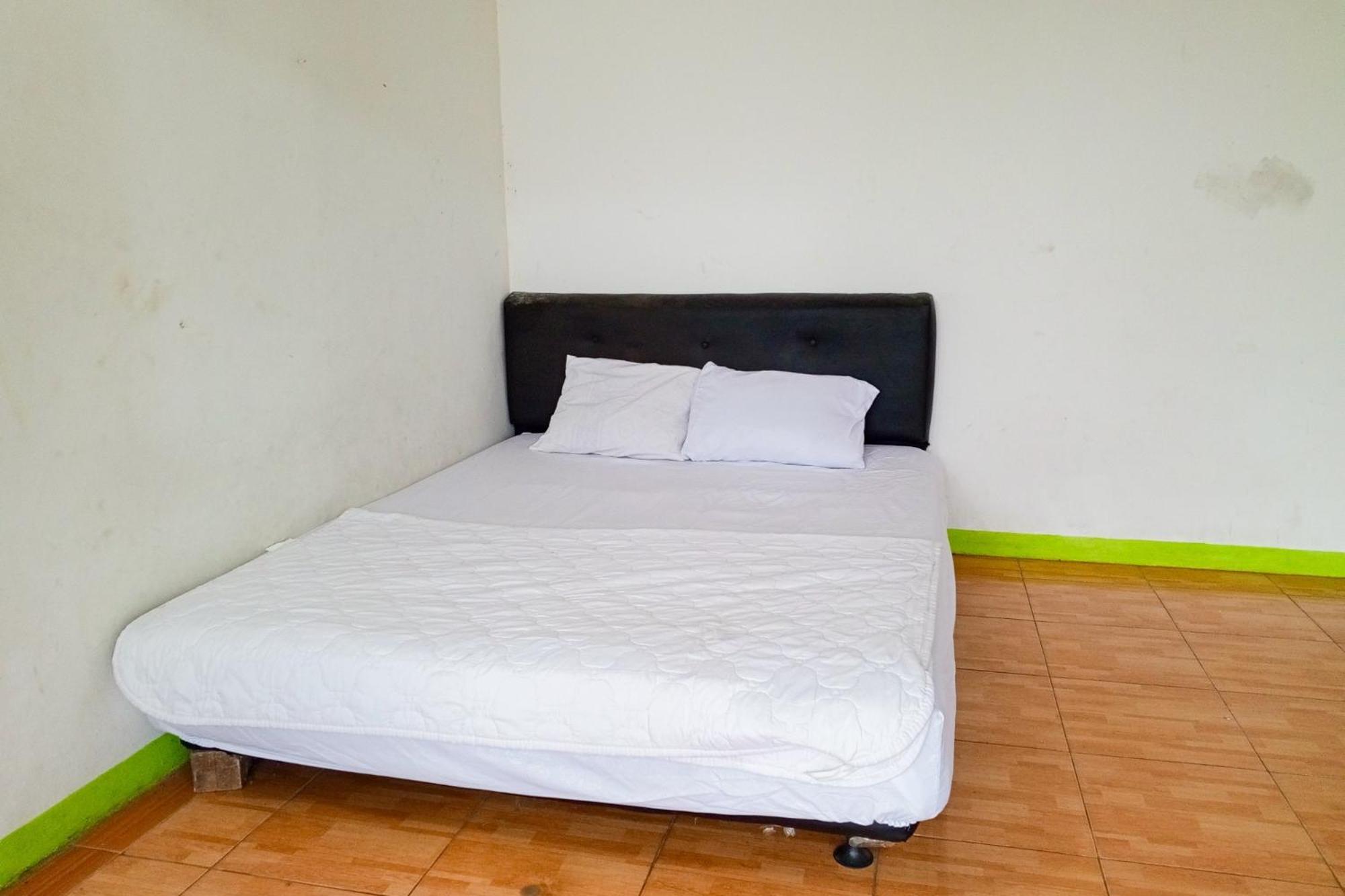 Villa Kampus Near Taman Safari Cisarua Puncak Redpartner بوكور المظهر الخارجي الصورة