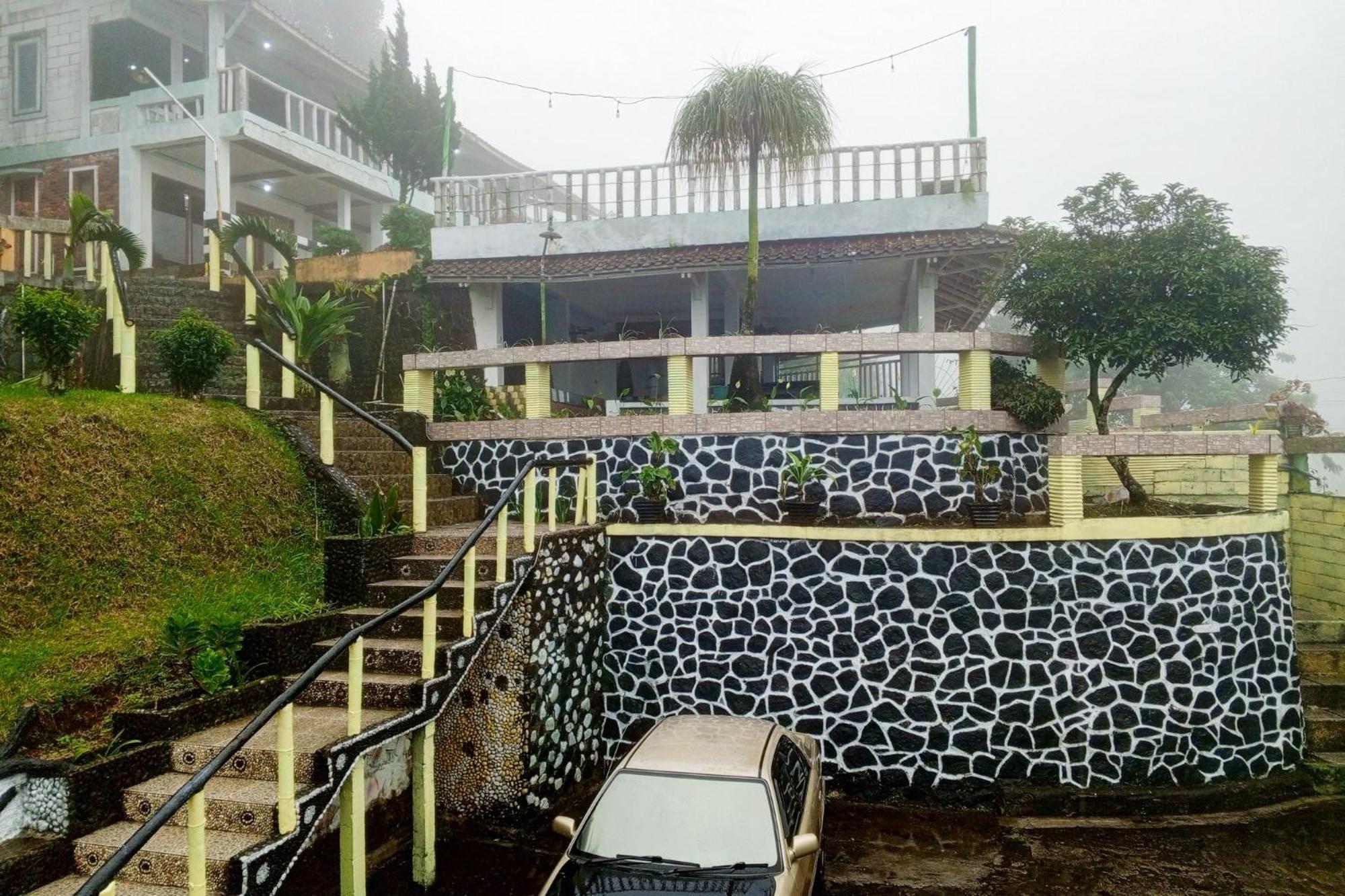 Villa Kampus Near Taman Safari Cisarua Puncak Redpartner بوكور المظهر الخارجي الصورة