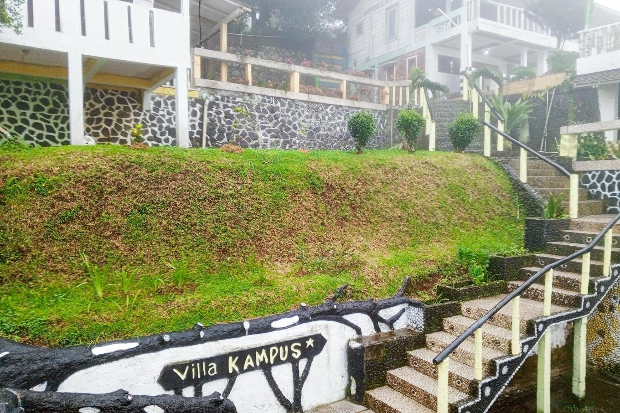 Villa Kampus Near Taman Safari Cisarua Puncak Redpartner بوكور المظهر الخارجي الصورة