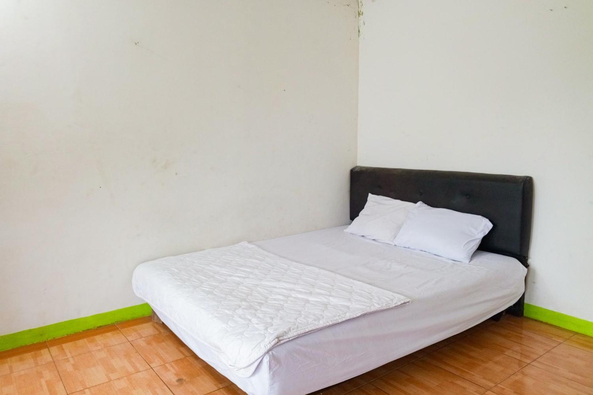 Villa Kampus Near Taman Safari Cisarua Puncak Redpartner بوكور المظهر الخارجي الصورة